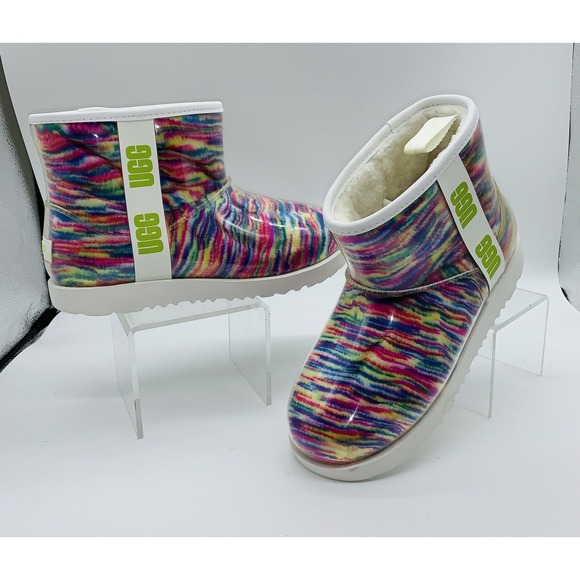 UGG Shoes - UGG Classics Women's Ankle Boots Clear Mini Pixelate White Waterproof Size 6 NEW